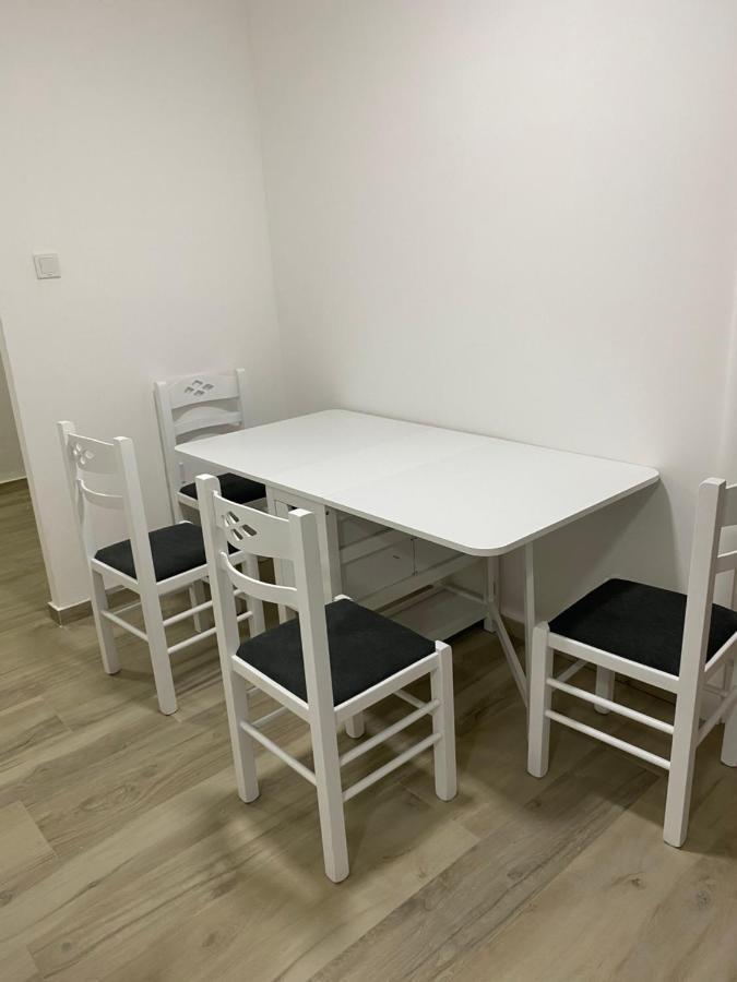Apartman Oaza Nikšić Exterior foto